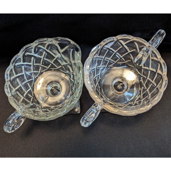 Vtg Indiana Glass Co Clear Glass Footed Sugar and Creamer Set Pretzel Pattern - Picture 5 of 8
